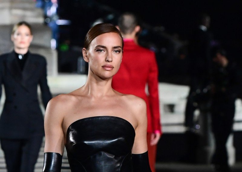 Povratak na modne piste: Irina Shayk nakon prekida potpuno se posvetila poslu