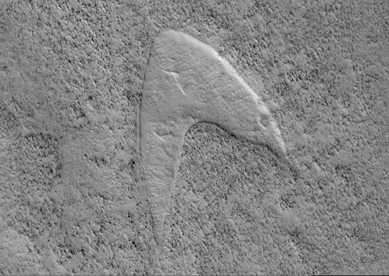 NASA je na Marsu otkrila logotip Zvjezdane flote iz Zvjezdanih staza
