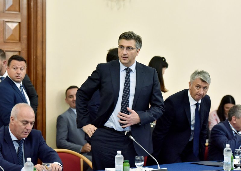 Plenković: Povjerenstvo je već reklo da nema sukoba interesa, molim vas da to točno prenesete