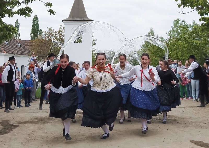 U Osijeku počinje 2. Panonski folklorni festival