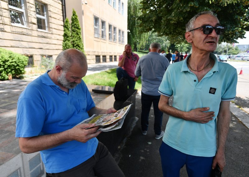 Ubijali su, bacali bombe na kuće, stanovnike Lovasa koristili kao živi štit. U Beogradu su proglašeni krivima za ratne zločine