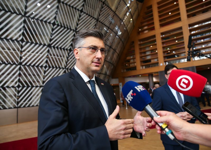 Plenković: Obavit ću razgovor s Kuščevićem, na njemu je da to objasni