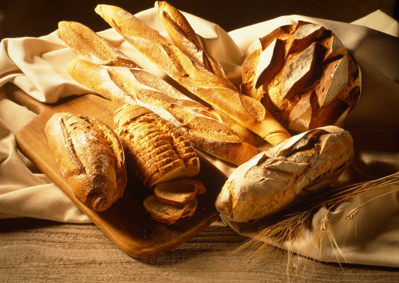 Kako na brzaka oživjeti stari kruh