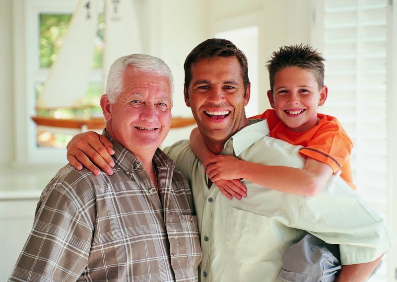 Bake i djedovi pridonose ljepšem ponašanju djece