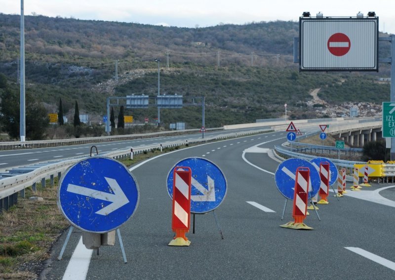 Oprez na A4 zbog psa na autocesti!