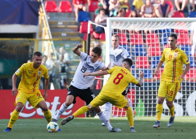 Njemačka u posljednjim trenucima utakmice 'slomila' sjajne Rumunje i izborila finale Eura