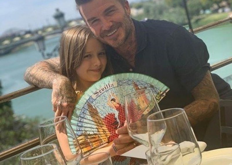 Preslatka gesta: Malena Harper Beckham na simpatičan način čestitala roditeljima godišnjicu braka