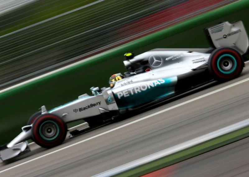Rosberg najbržim krugom otvorio F1 vikend u Belgiji