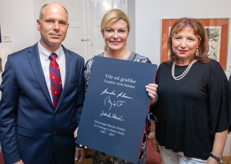 Predsjednica Grabar-Kitarović posjetila Dom Marina Držića
