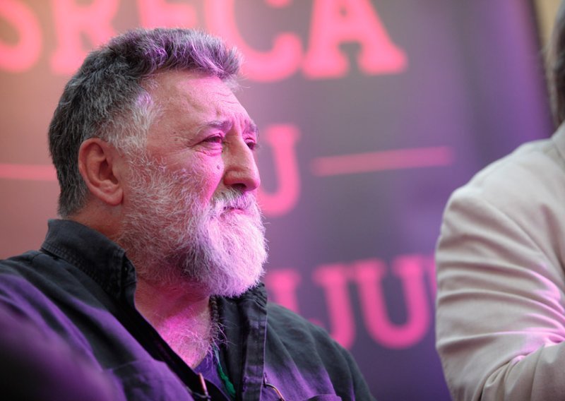 Umro dramski pisac, kazališni i filmski djelatnik Tahir Mujičić