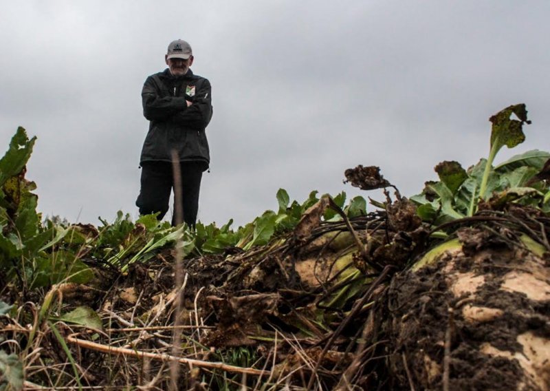 Farmeri na koljenima, mraz u Francuskoj izazvao nikad prije zabilježene štete na šećernoj repi