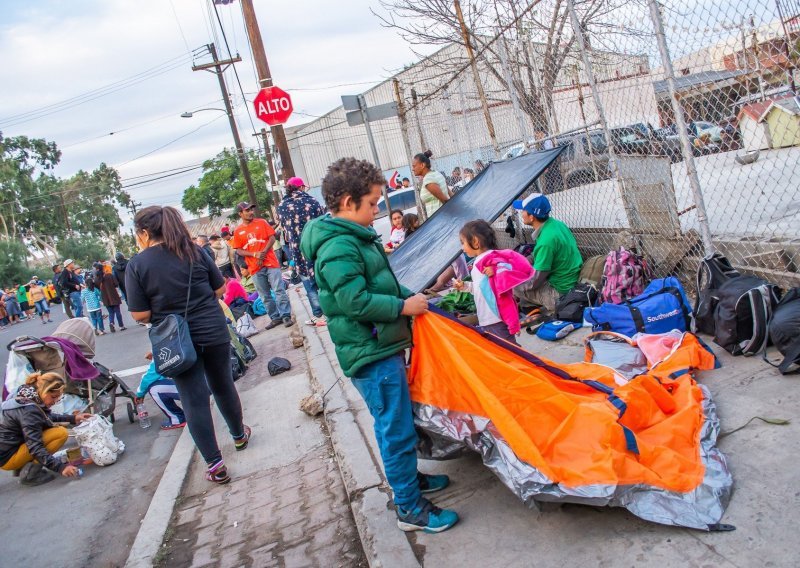 Potvrdio američki sud: Djeca migranti u prihvatilištu imaju pravo na sapun