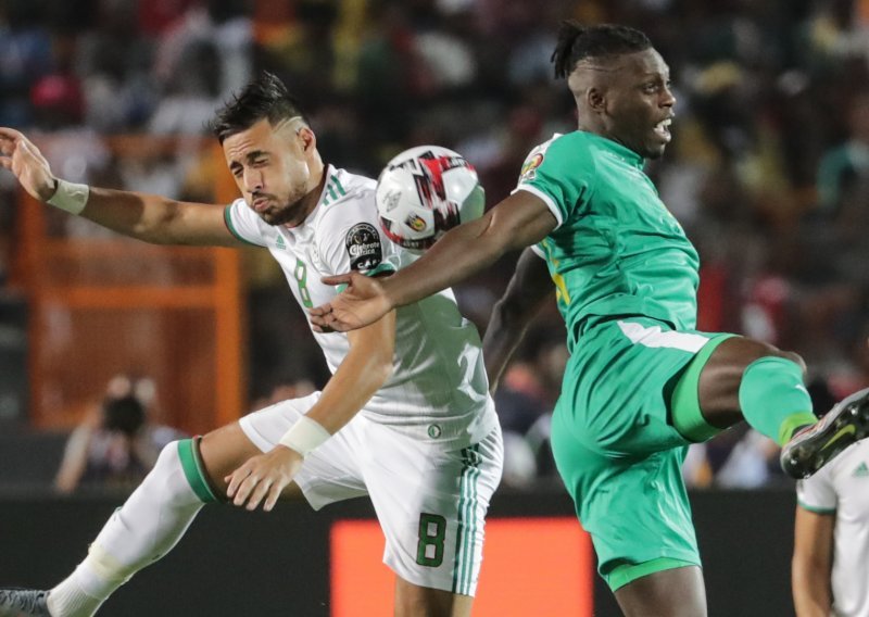 Alžir već u drugoj minuti zabio i osvojio Afrički kup nacija; VAR poništio penal Senegalu