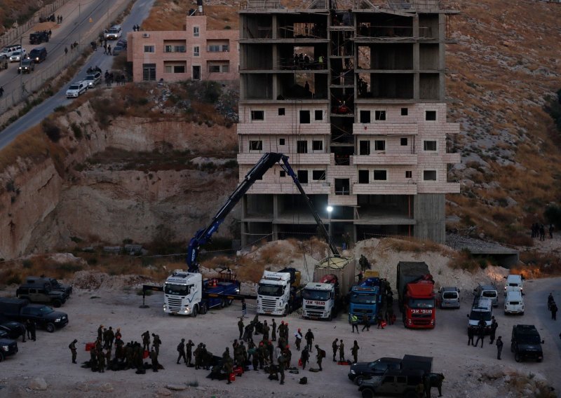 Izraelske snage počele rušiti ilegalne palestinske zgrade u istočnom Jeruzalemu