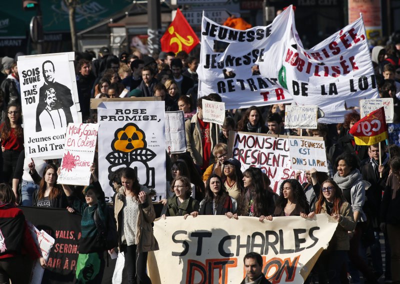 Prosvjedi mladih u Francuskoj protiv zakona o radu