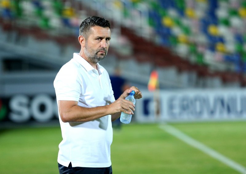 Nenad Bjelica prokomentirao Dinamovo blijedo prvo poluvrijeme i otkrio što se promijenilo u nastavku