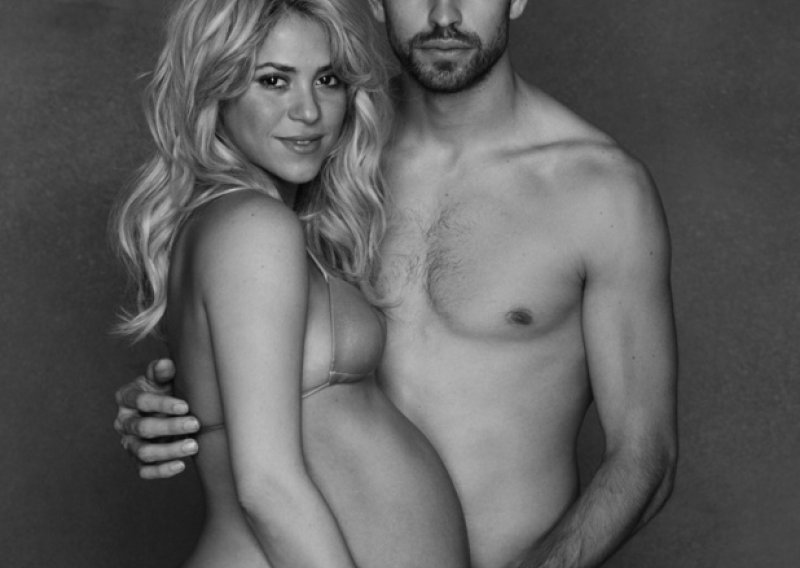 Shakira pozirala u bikiniju s trbuhom do zuba