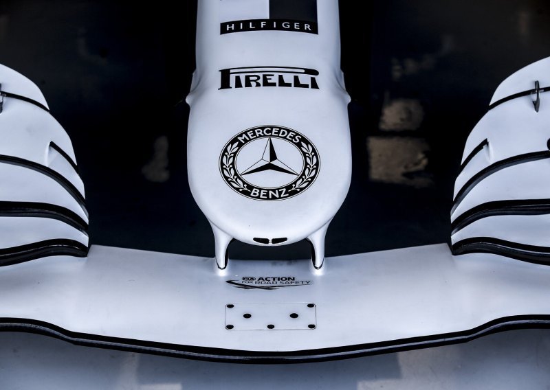 Mercedes iznenadio izgledom svog bolida uoči F1 utrke u Njemačkoj: Ovo nije 'srebrna strijela'