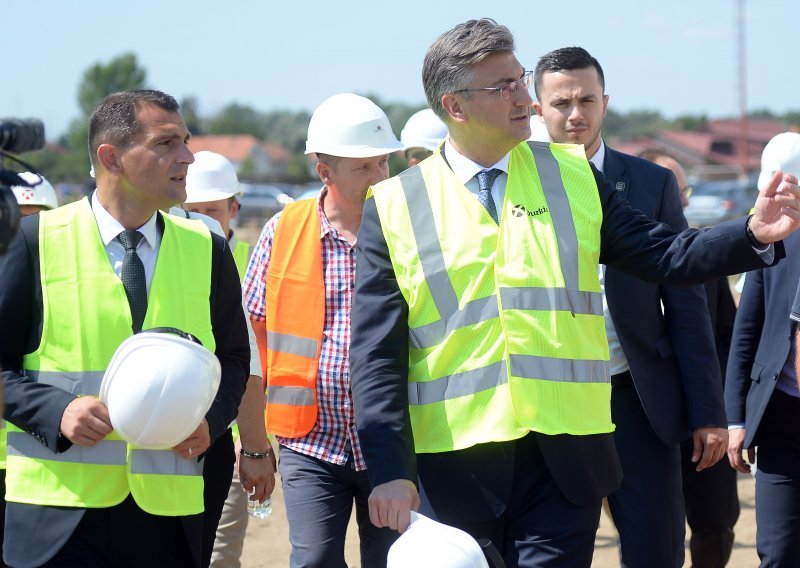 Plenković u Međimurju obišao gradilište škole čiji su radovi vrijedni 27 milijuna kuna