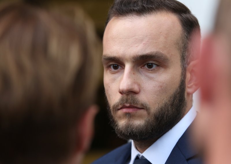 Nacional prozvao Aladrovića da je Varga špijunirao za njega, ministar uzvraća: Ne poznajem ga