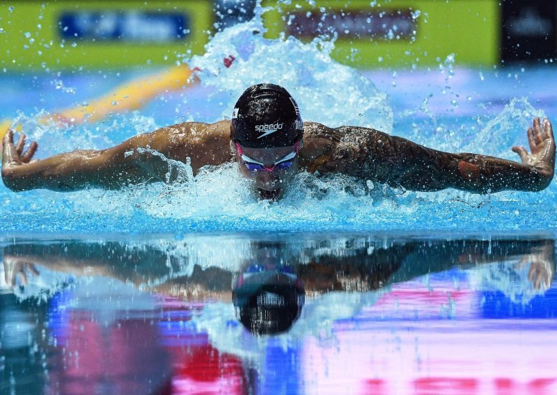 Fantastični Caeleb Dressel nastavlja 'berbu' medalja; osvojio je tri nova zlata, uz svjetski rekord američke mješovite štafete