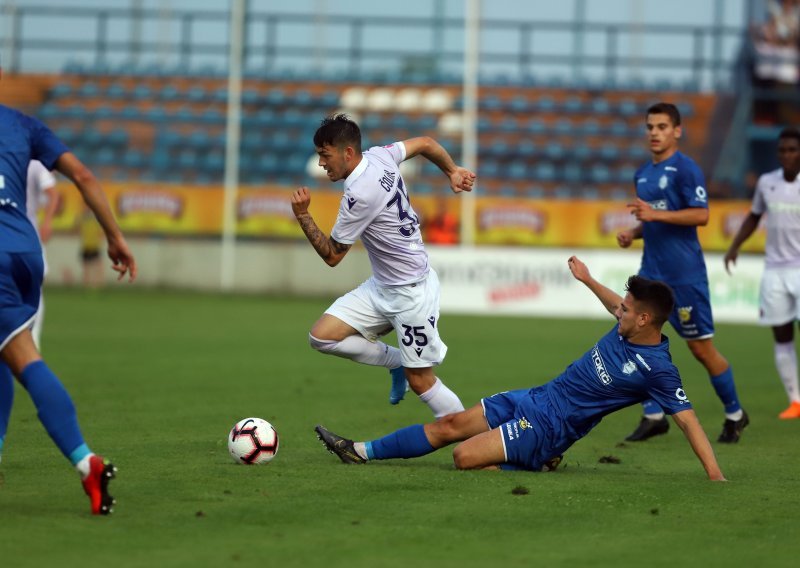 [VIDEO] Hajduk na kraju uvjerljivo slavio u dinamičnoj utakmicu u kišnom Varaždinu