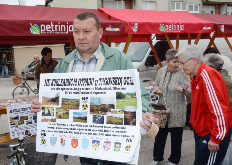 Aktivisti prosvjedovali pred hrvatskim veleposlanstvom zbog planova za Trgovsku goru