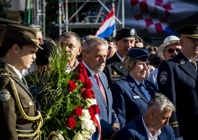 Bandić: Hrvatskoj treba novi Tuđman, čovjek koji će lupiti šakom o stol i ujediniti ljude