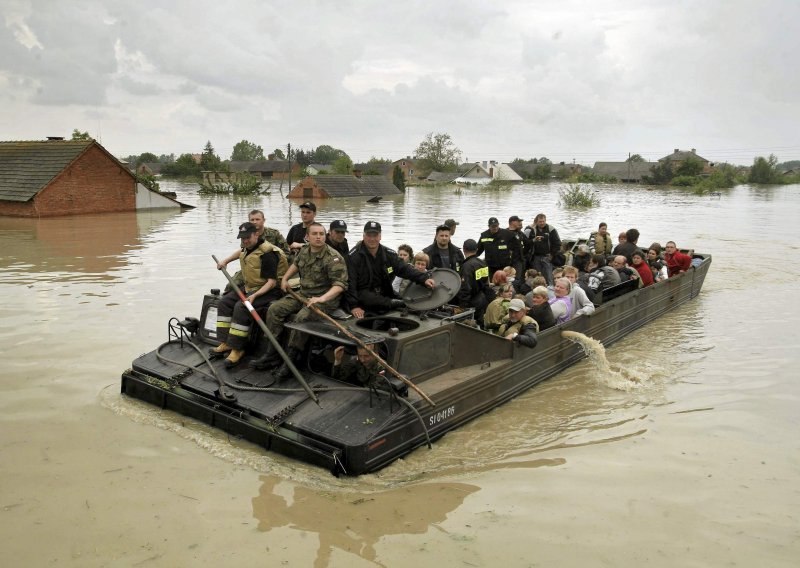 Evakuacije zbog poplava u Poljskoj