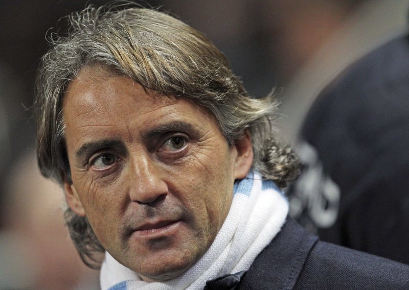 Mancini tjera cugere iz Cityja