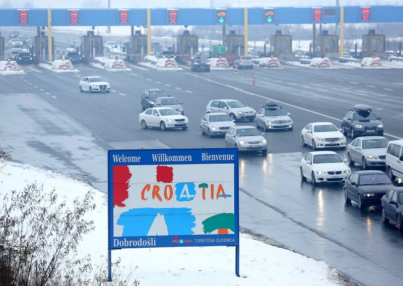 Potrošili ste previše na ljetovanje, a sad biste i skijali? Evo kako!