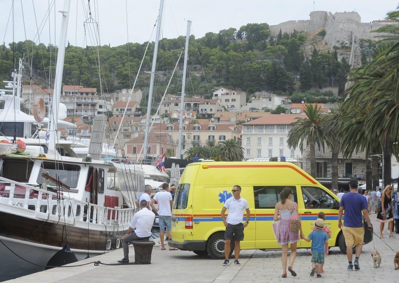 Maleni Talijani, brat i sestra, uspješno skinuti s respiratora