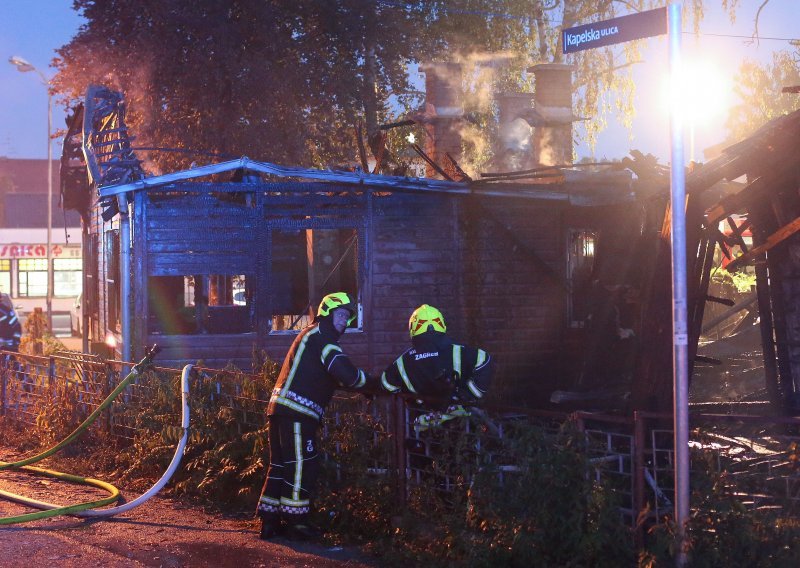[VIDEO/FOTO] Požar u zagrebačkoj Dubravi ugašen, izgorjela napuštena kuća