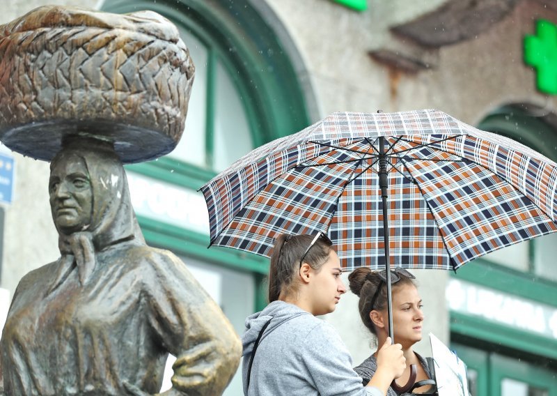 Prijepodnevna ljetna kiša iznenadila Zagrepčane