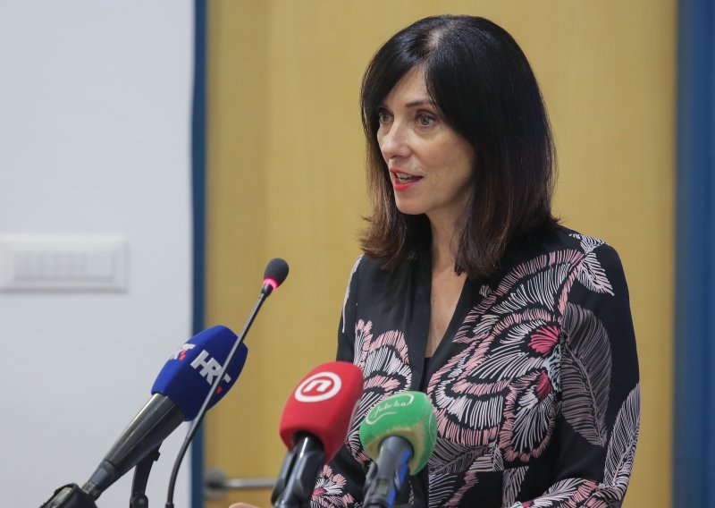 Ministrica Divjak: Kritike Školi za život često se ne temelje na argumentima