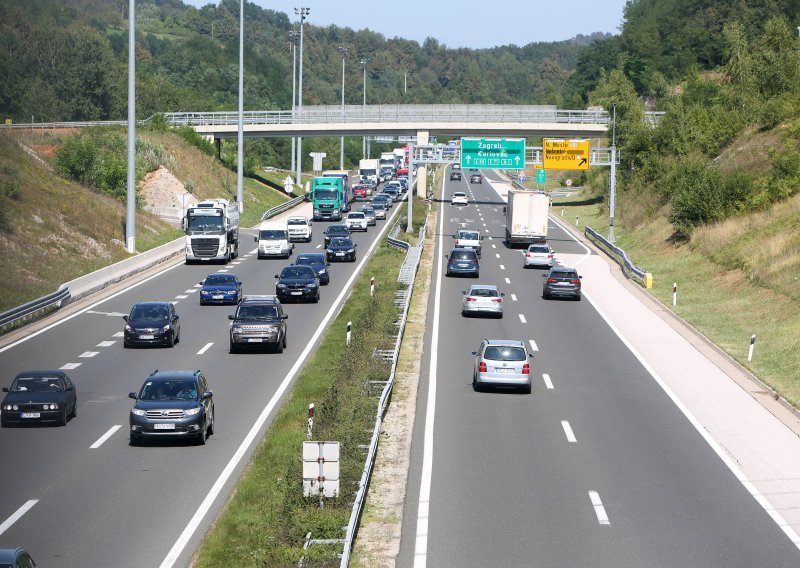 Zbog prometne nesreće se na A1 vozi 40 kilometara na sat, promjene i na graničnim prijelazima