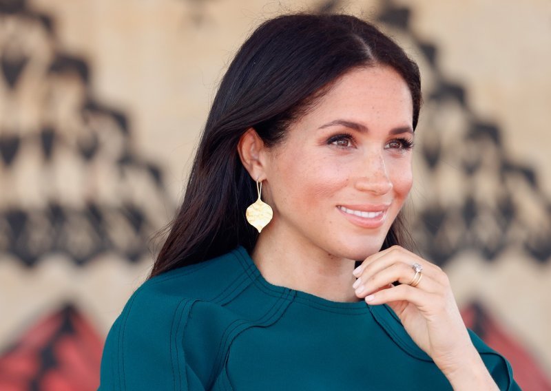 Meghan Markle obožavateljima konačno otkrila djelić svoje kolekcije odjeće i pokazala vitku figuru nakon poroda