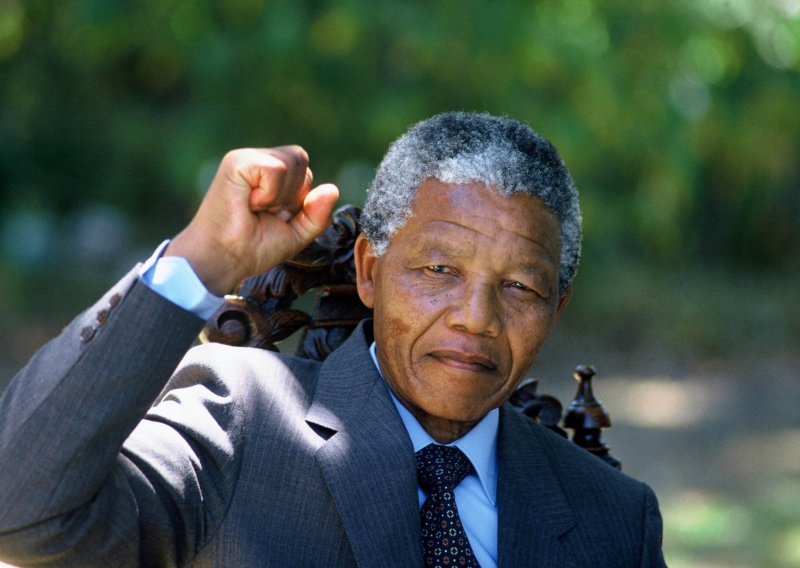 Nelson Mandela bori se za život