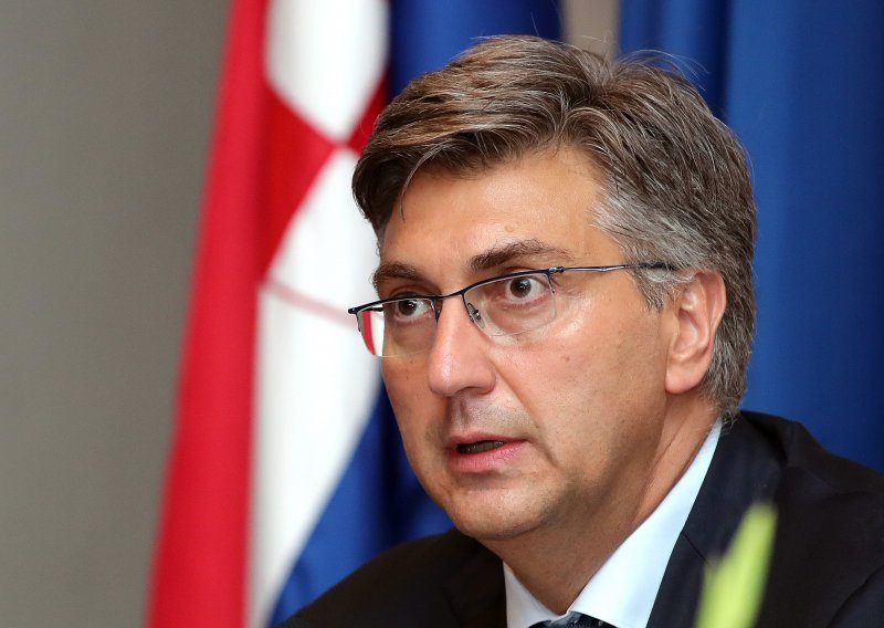 Plenković o incidentu kod Knina: 'Želimo da se svi resursi policije angažiraju i da se otkriju svi počinitelji'