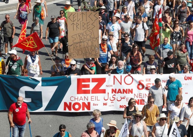 Tisuće prosvjednika kod Biarritza zbog summita G7