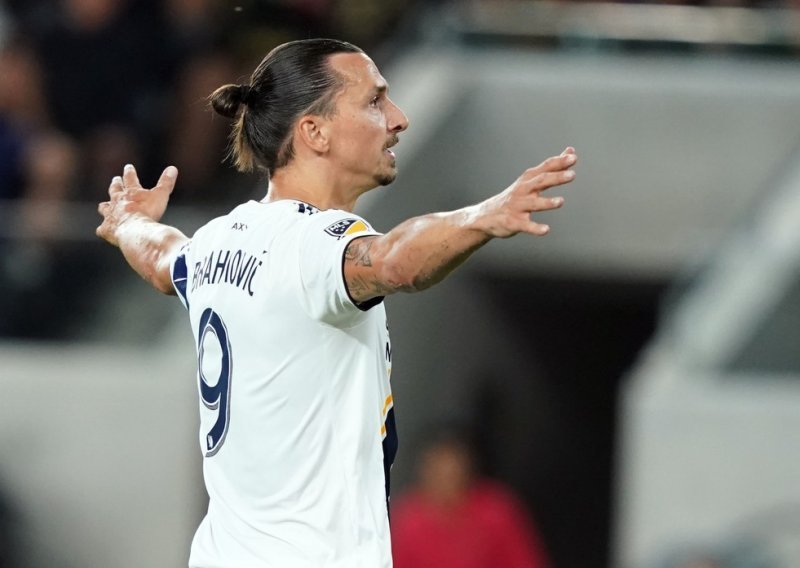 Novi show Zlatana Ibrahimovića u SAD-u; derbi obilježila ružna reakcija Meksikanaca Vele