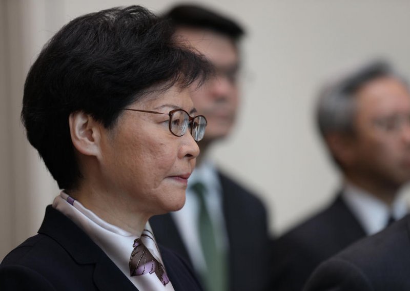 Carrie Lam: Eskalacija nasilja neće riješiti društvena pitanja u Hong Kongu