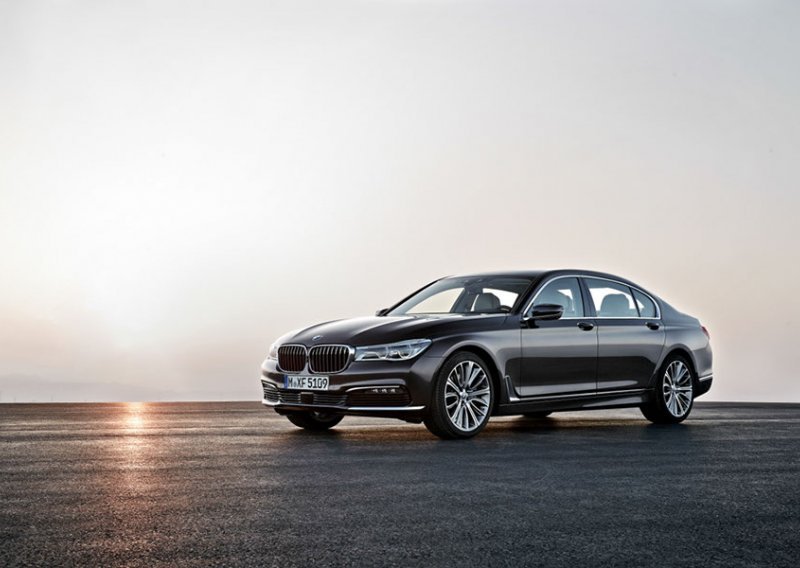 Nova BMW 'sedmica' je tehnološko čudo