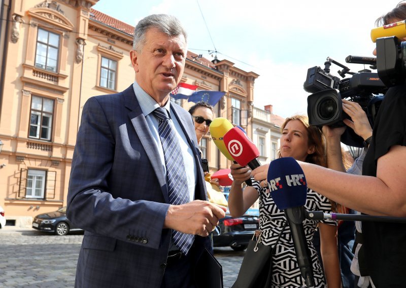 Kujundžić: Vjerujem da će i jedna i druga strana biti razumna