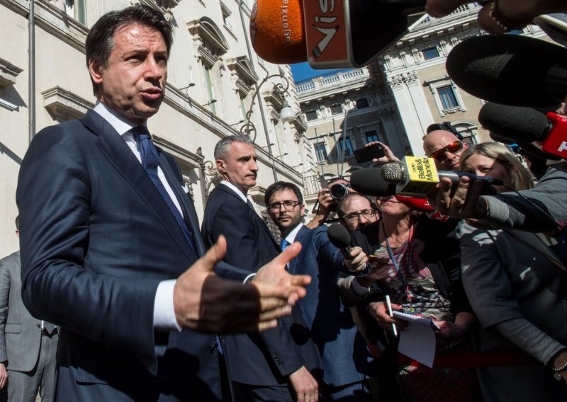 Conte: Italija će do srijede imati novu vladu
