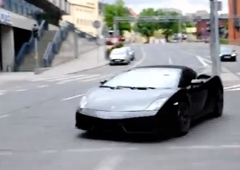 Pravio se važan pa upoznao Lamborghini s rinzolom