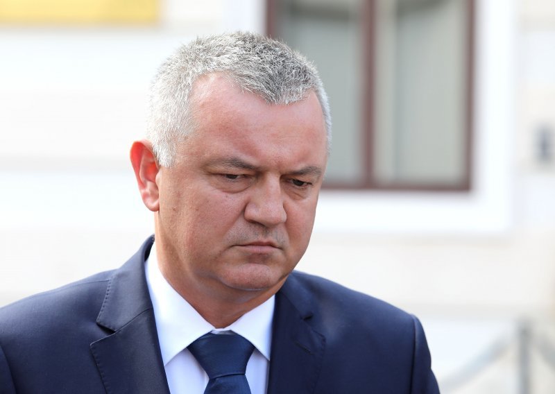 Horvat: Radnici 3. maja sljedeći bi tjedan mogli dobiti plaće