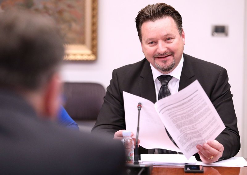 Saborsko povjerenstvo odlučuje o Kuščeviću, ako mu ukinu imunitet čeka ga kazneni postupak