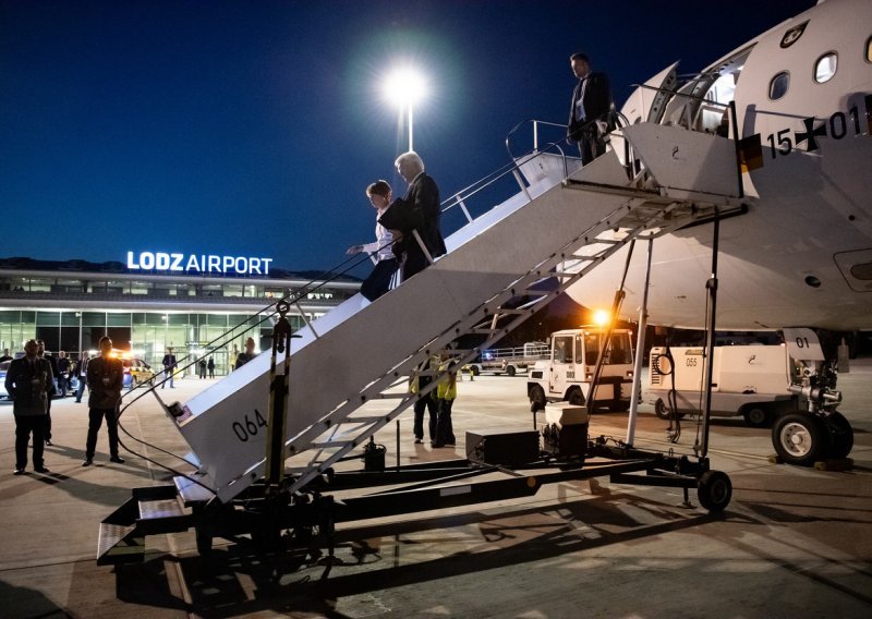 Njemački predsjednik  odletio u Poljsku zamjenskim avionom zbog novog tehničkog kvara na vladinom zrakoplovu