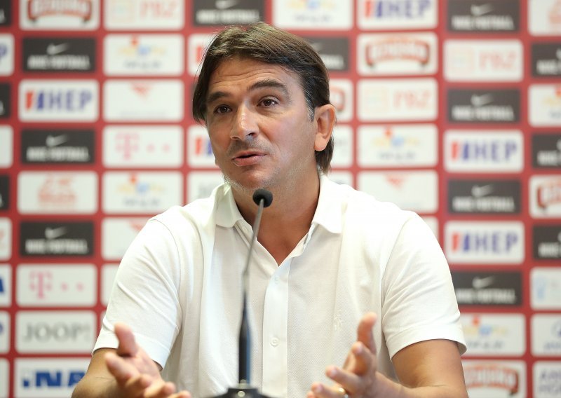 Izbornik Zlatko Dalić prekrojio popis uoči ključnih utakmica; Ivan Rakitić otkazao nastup za Slovačku i Azerbajdžan!